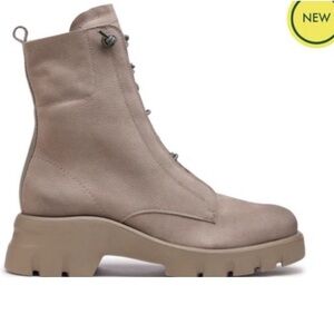 Paul Green WICKED BOOT. Color: soft stone LEATHER